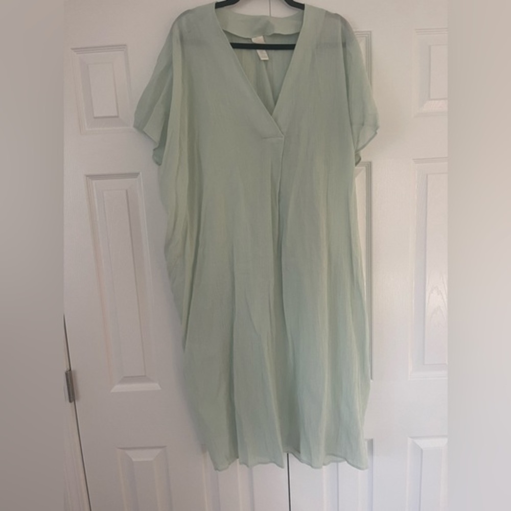 M midi dress green
